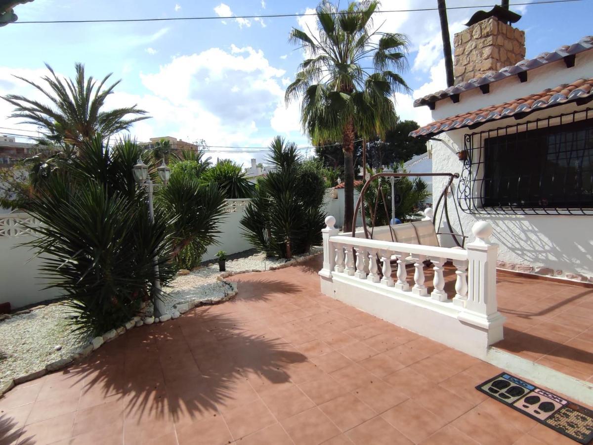 Villa Con Piscina A Un Paso De La Playa Benidorm Exterior foto